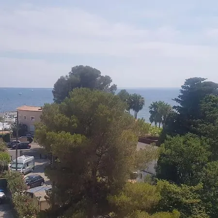 Apartment Duplex With Beautiful Sea View Saint-Raphael (Var)