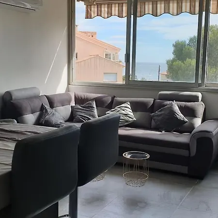 Duplex With Beautiful Sea View * Saint-Raphael (Var)