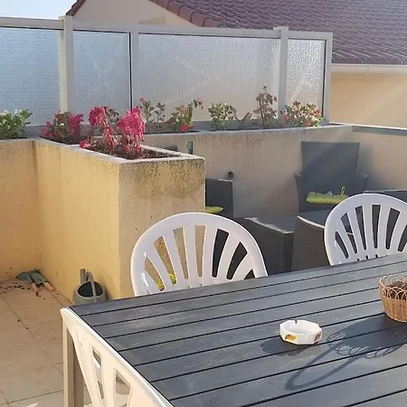 Duplex With Beautiful Sea View Apartment
