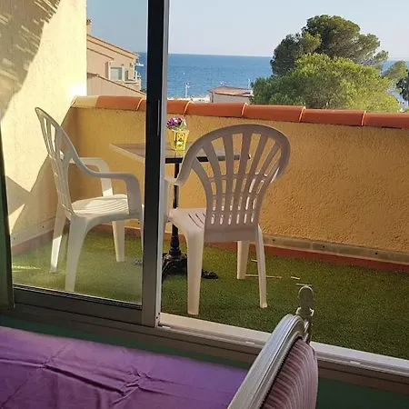 Duplex With Beautiful Sea View Apartment *
