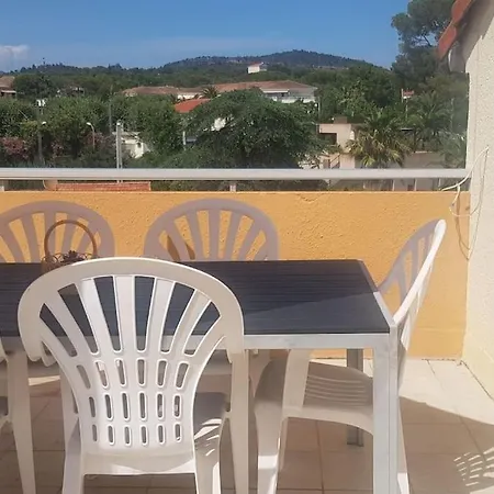 Apartment Duplex With Beautiful Sea View *
