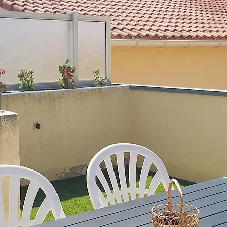 Duplex With Beautiful Sea View Saint-Raphael (Var)