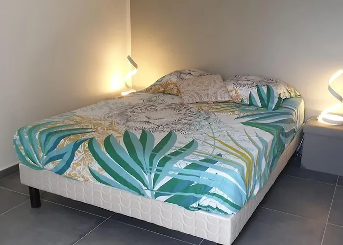 Duplex With Beautiful Sea View Apartmán