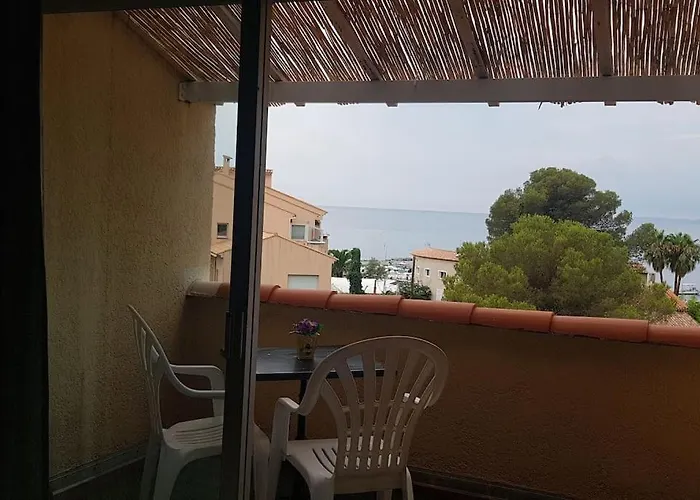 Duplex With Beautiful Sea View * Saint-Raphaël