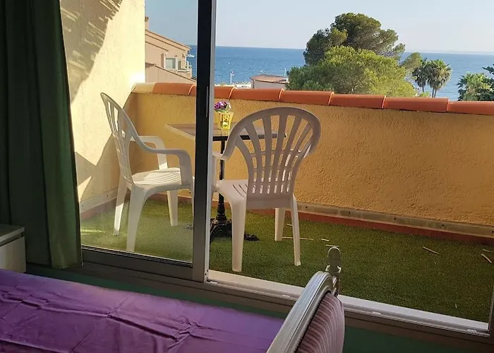 Duplex With Beautiful Sea View Apartmán *