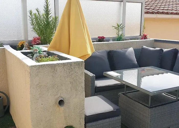 Duplex With Beautiful Sea View Apartmán Saint-Raphaël